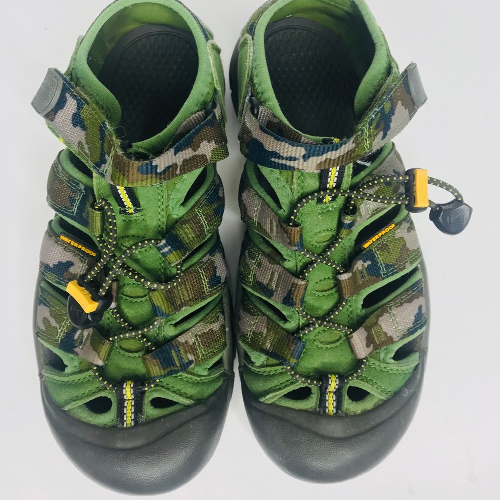 Women’s Keen Hiking Sandals Size 5 waterproof - Picture 4 of 6
